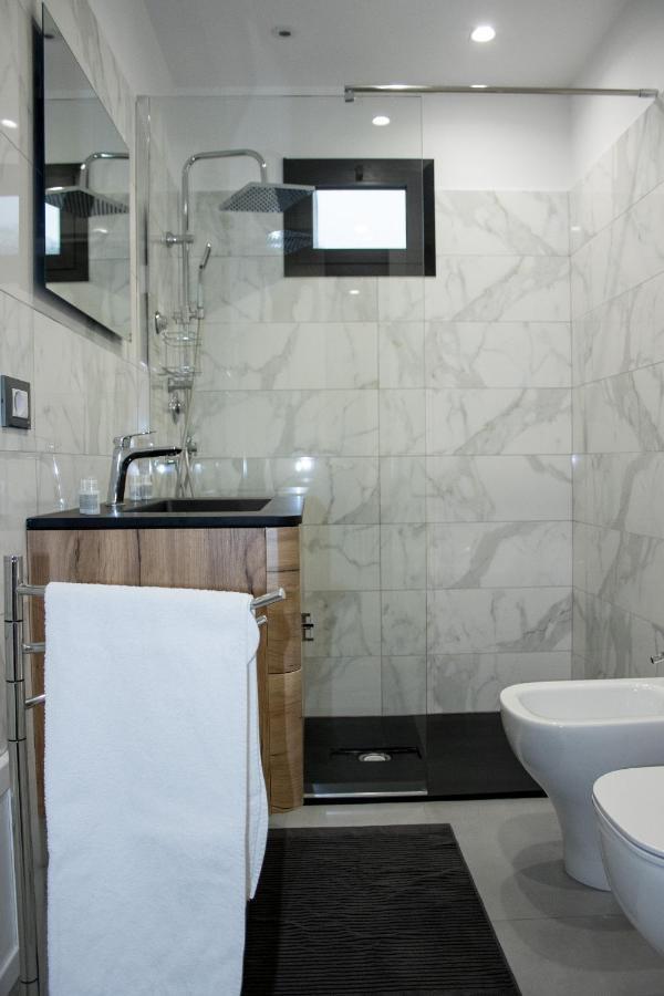 Suite Meghan Home Catania Bagian luar foto