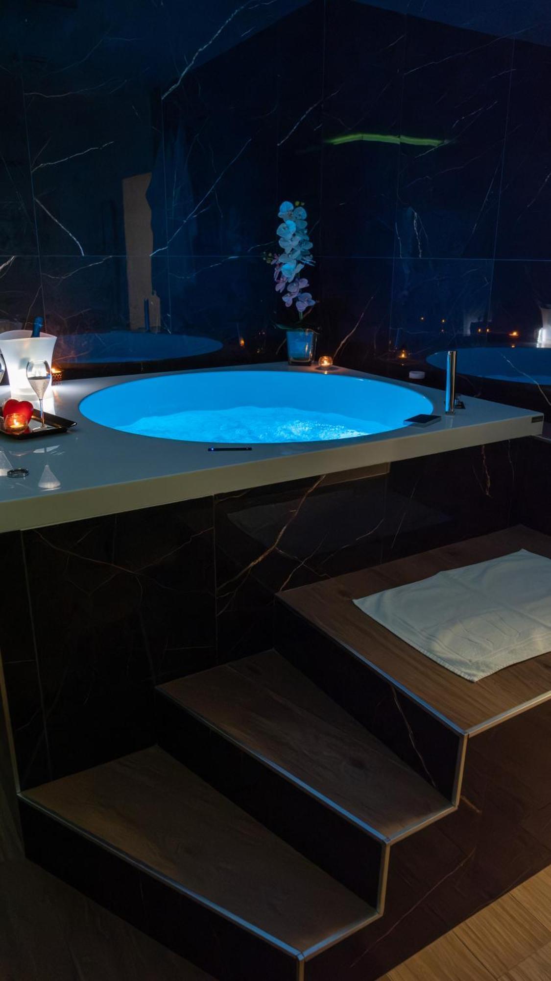 Suite Meghan Home Catania Bagian luar foto