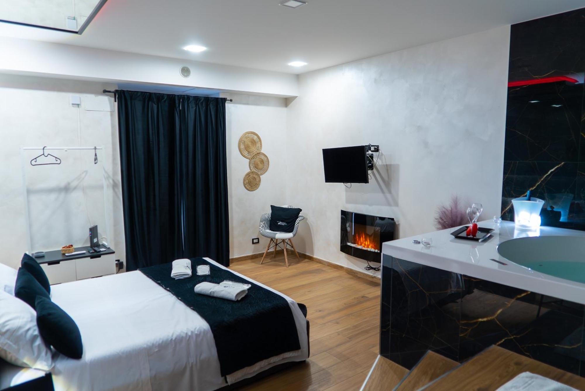 Suite Meghan Home Catania Ruang foto